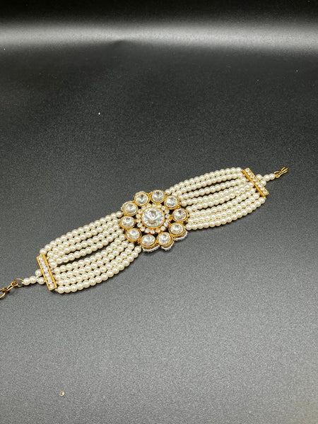 White pearls adjustable braelet with chain bridal bracelet party tbracele