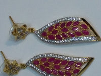 Wing-shaped earrings with pink semi-precious stones - NATASHAHS